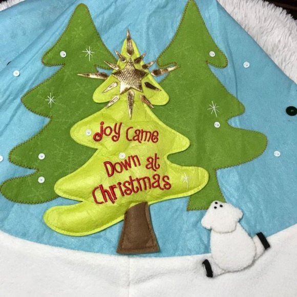 Joy Came Down at Christmas Felt Christmas Tree Skirt - Picture 2 of 9